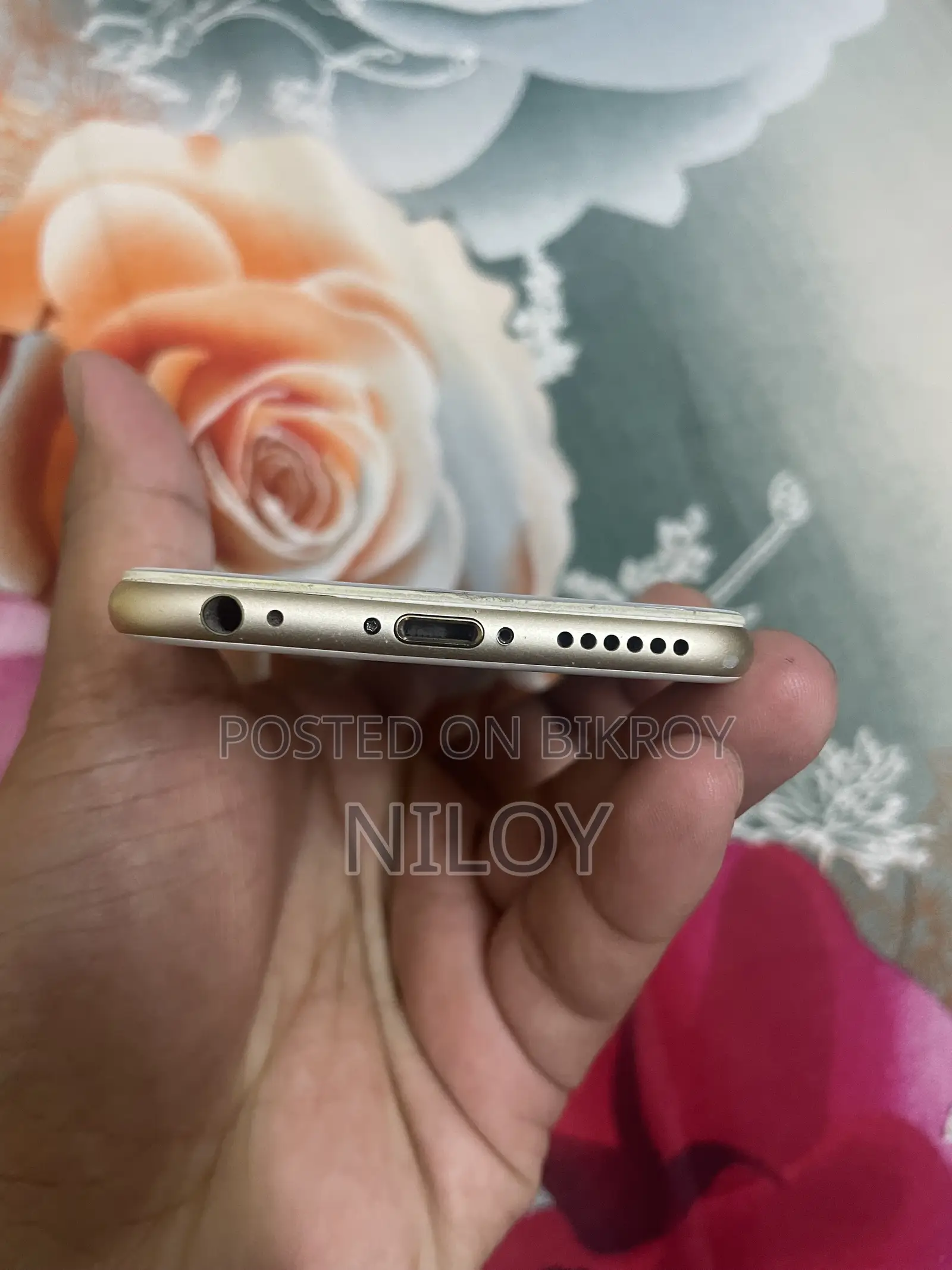 অ্যাপল আইফোন ৬ ৬৪ জিবি রোজ গোল্ড