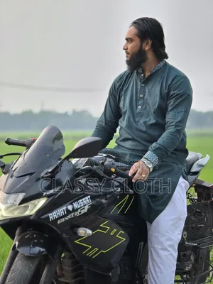 সুজুকি জিক্সার এসএফ ২০২৩ ব্ল্যাক