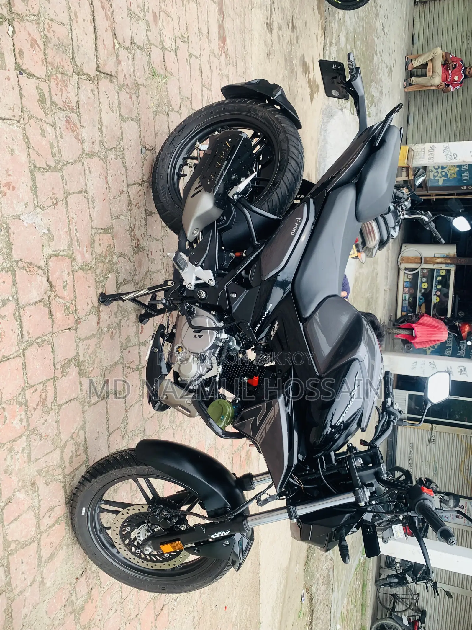 Hero Xtreme 125R 2025 Black