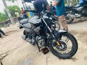 Hero Xtreme 125R 2025 Black