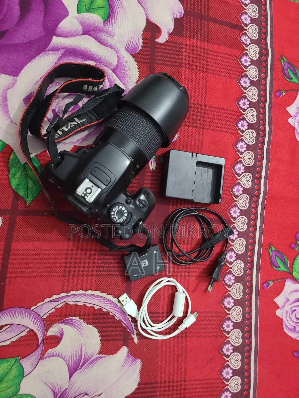 Canon 700D With 75-300mm Zoom Lens