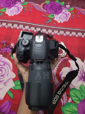 Canon 700D With 75-300mm Zoom Lens