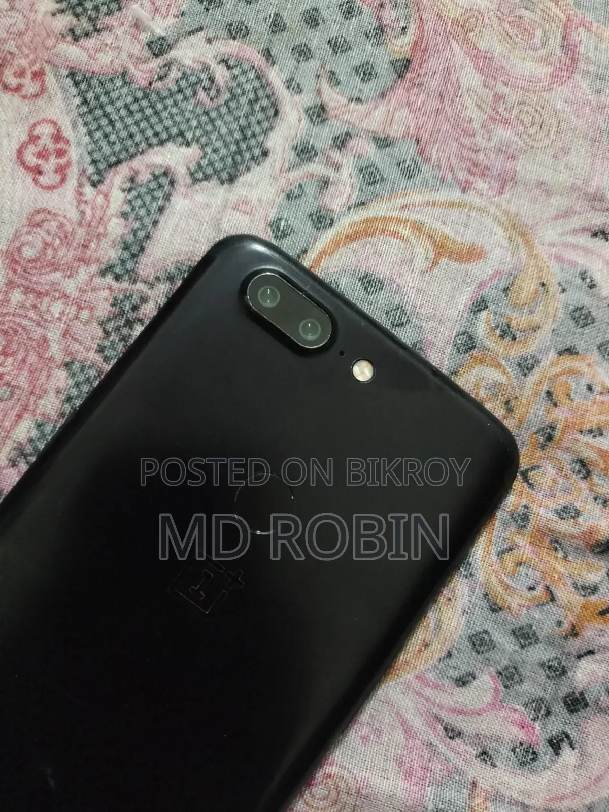 OnePlus 5T 64 GB Black