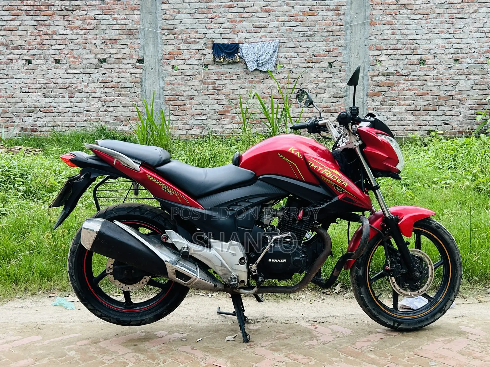 রানার নাইট রাইডার ভি২ ২০২২ লাল