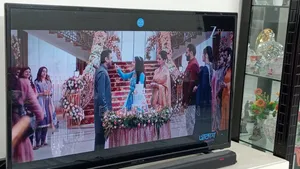 32 Inch LED TV