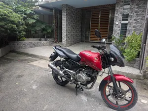 বাজাজ পালসার ১৫০ ২০১৪ লাল
