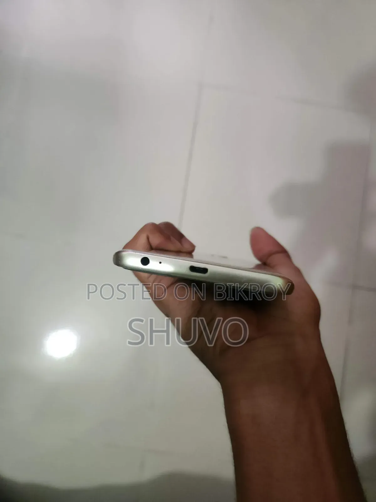 স্যামসাং গ্যালাক্সি জে৪ ১৬ জিবি গ্রে