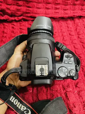 Canon EOS 250D 50mm F/1.8 STM Prime Lens for Sale