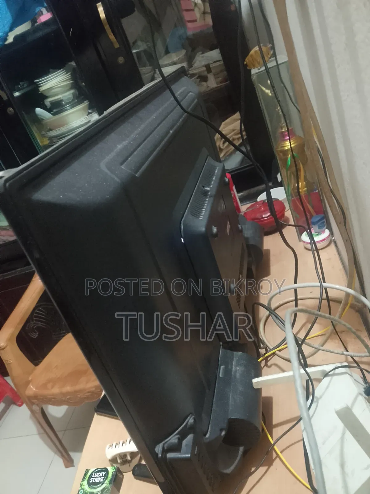 ৩২ ইঞ্চি এলজি স্মার্ট টিভি