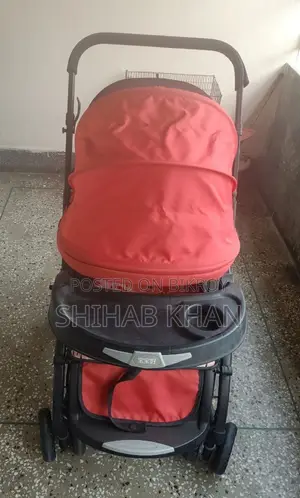 বেবি স্ট্রোলার