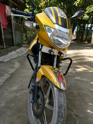 টিভিএস আপাচি ১৮০ আরটিআর ২০১২ হলুদ