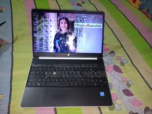 Laptop HP 15-dy1031wm 8GB Intel Core i5 SSD 256GB