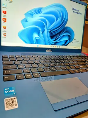 New Laptop 8GB Intel Core i3 SSD 512GB
