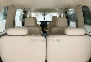 Toyota Noah 2010 White