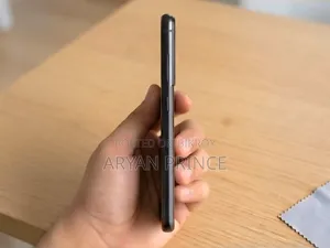 স্যামসাং গ্যালাক্সি এস২১ প্লাস ৫জি ২৫৬ জিবি ব্ল্যাক