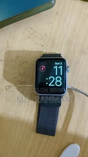 Apple Watch Series 3 (42mm Silver) Aluminum With White Sport Band GPS