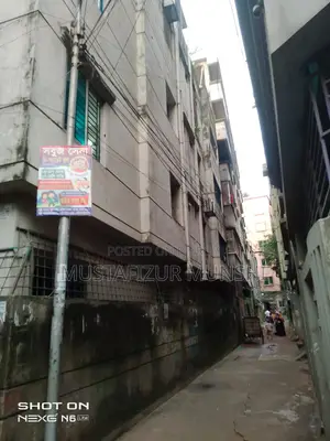 2-Bedroom House in Badda for Sale
