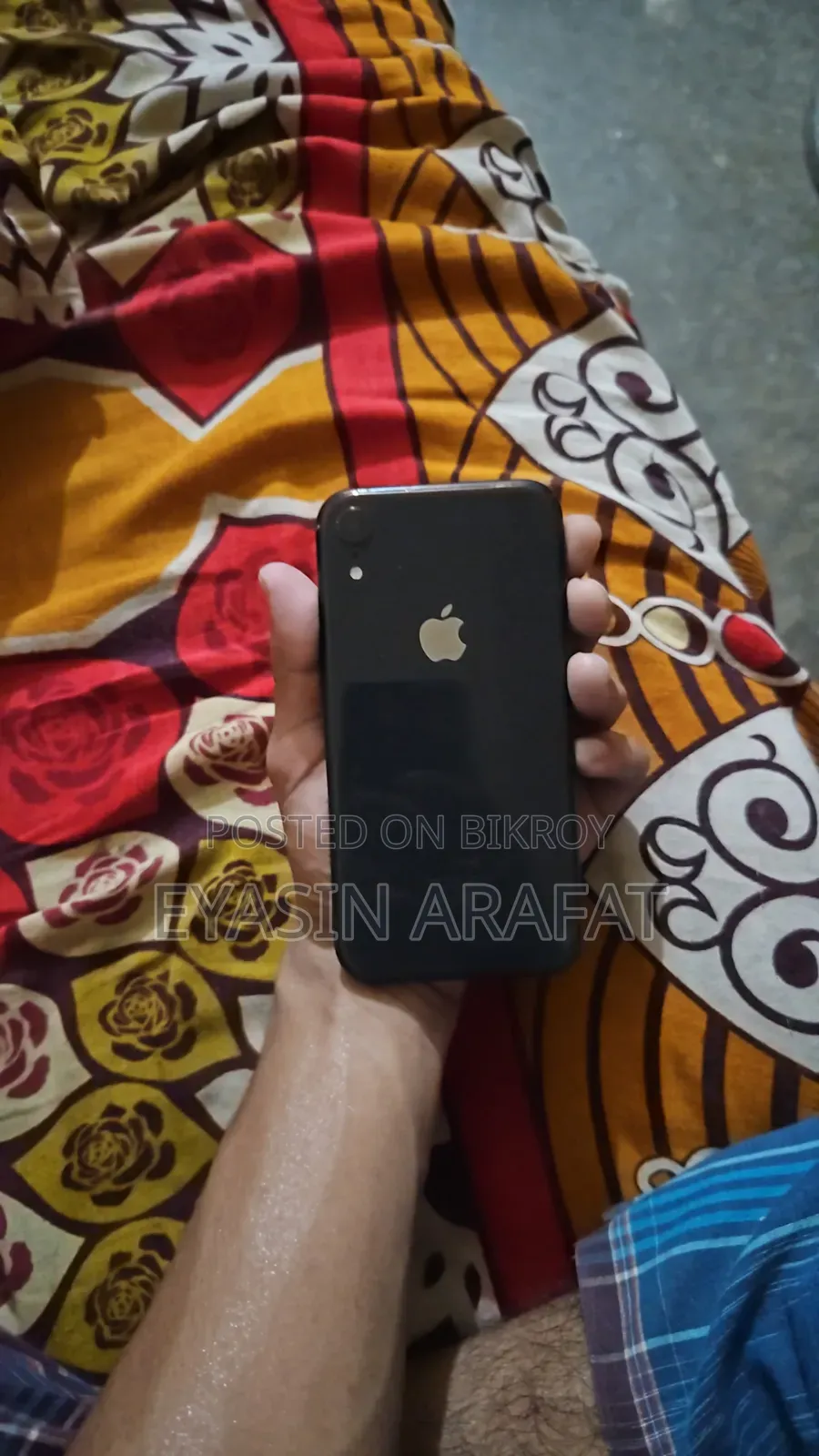 অ্যাপল আইফোন এক্সআর ১২৮ জিবি ব্ল্যাক