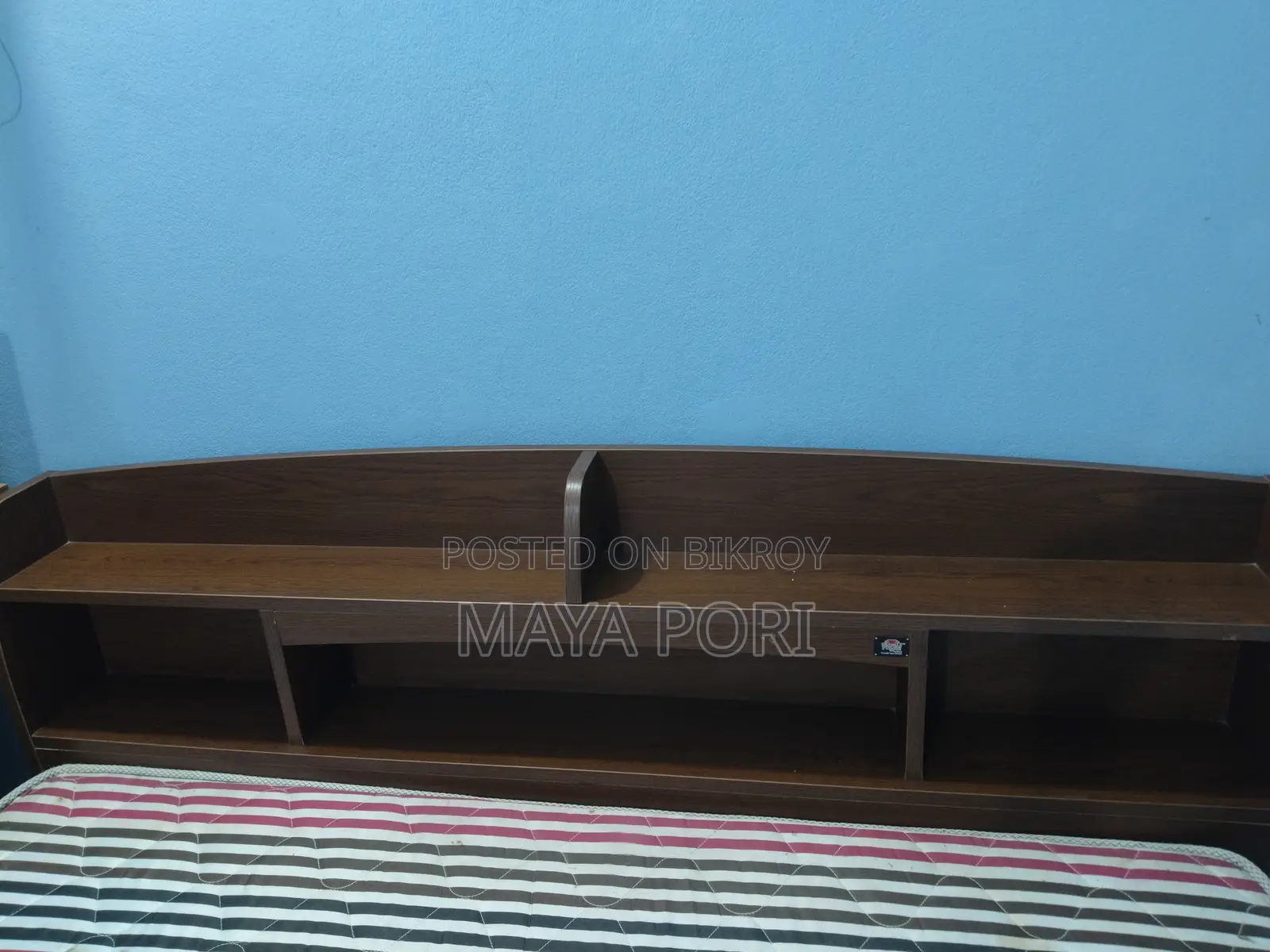 Regal Bed With Mattress