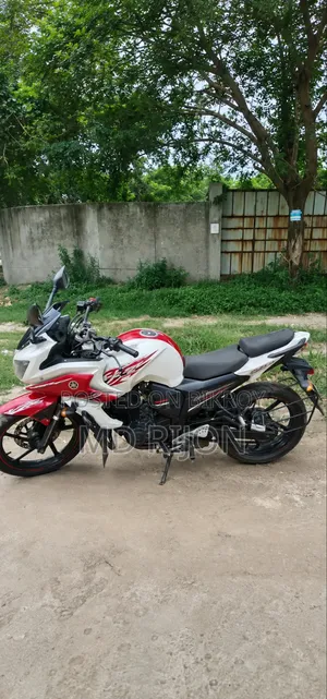 Yamaha Fazer V1 2012 White
