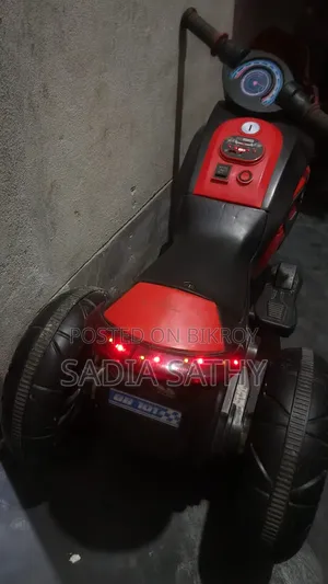 শিশুদের মোটরসাইকেল