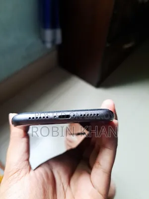 অ্যাপল আইফোন ১১ ৬৪ জিবি ব্ল্যাক