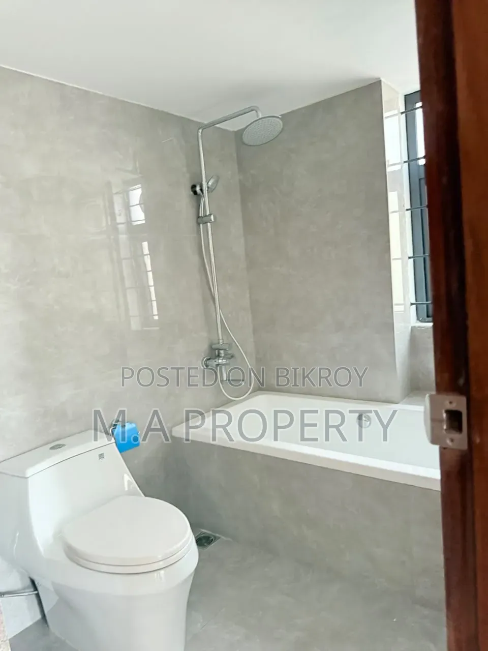 4-Bedroom Apartment in Shanta, Gulshan for Rent