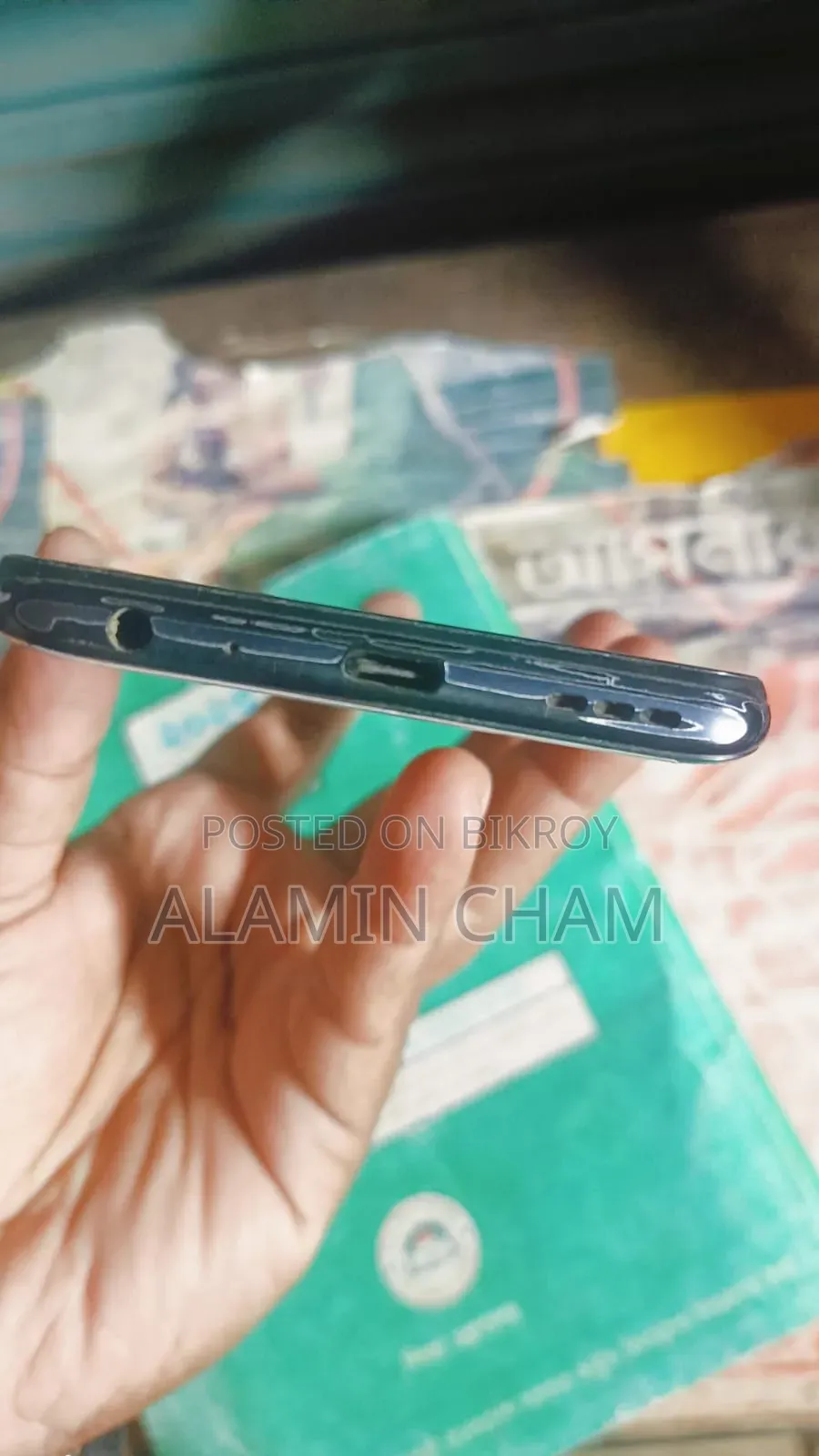 Vivo iQOO 128 GB White