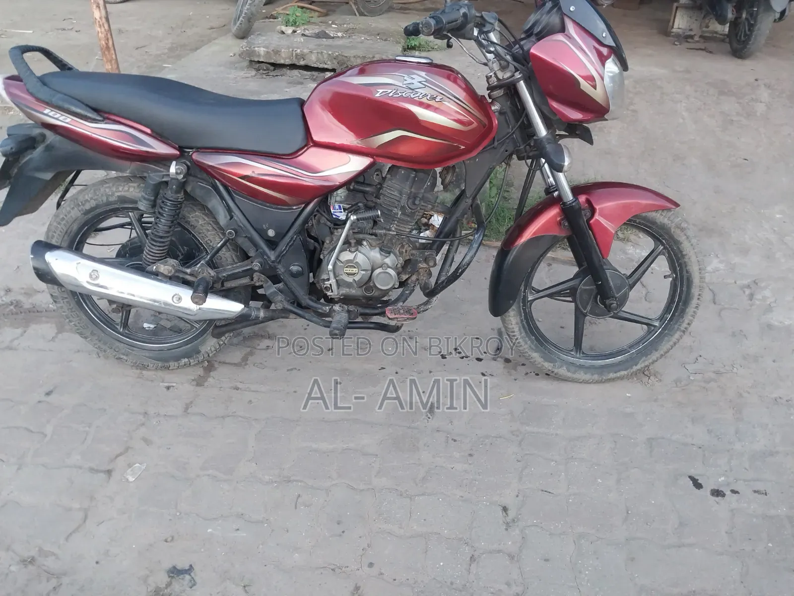 বাজাজ ডিসকভার ১০০ ২০১৬ রেড