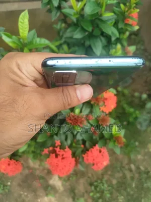 Vivo Y53s 128 GB Rose Gold