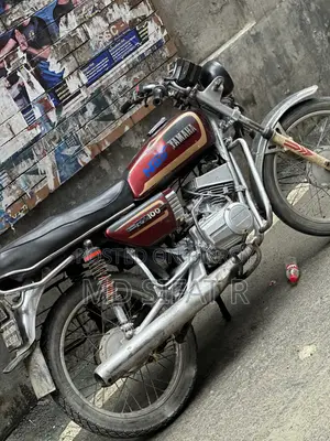 Yamaha 2000 Red