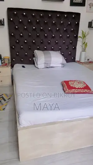 Box Bed 5/7 with 2 Side Tables (No Mattress)