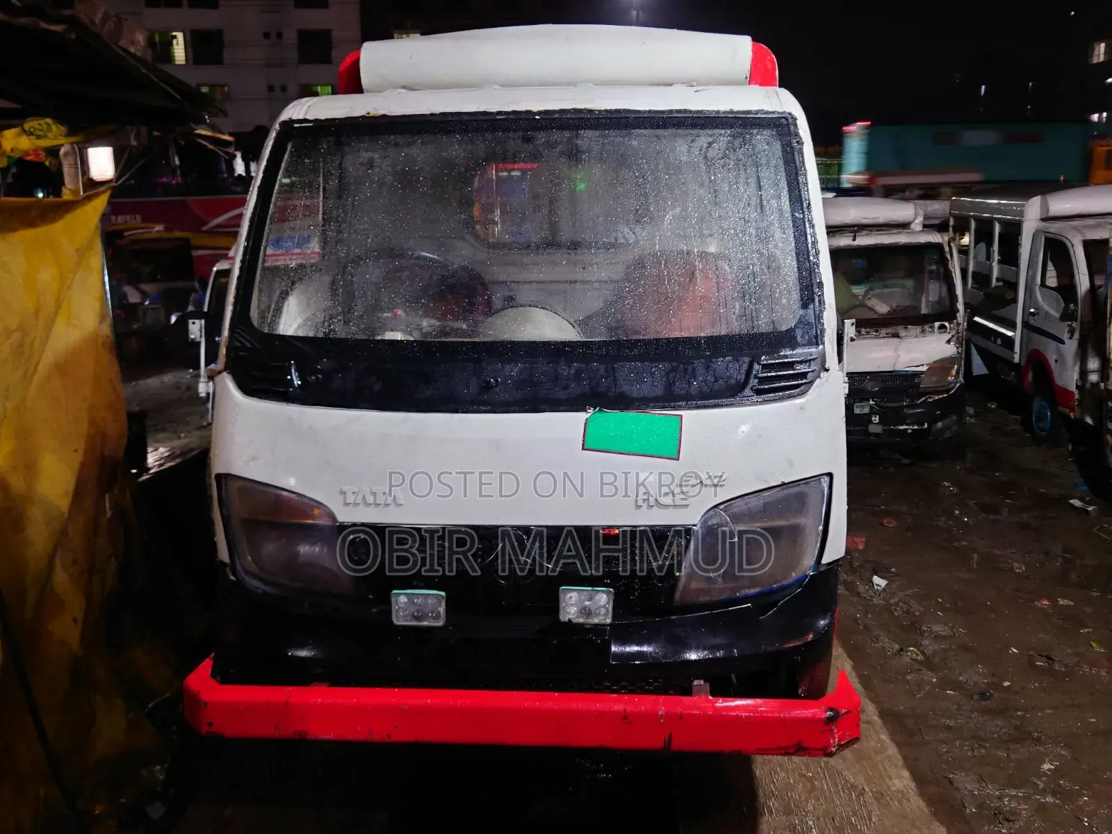 টাটা এেস ২০১৮ সাদা