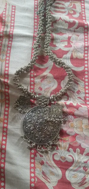 চুড়ির সেট ও জার্মান সিলভার সেট
