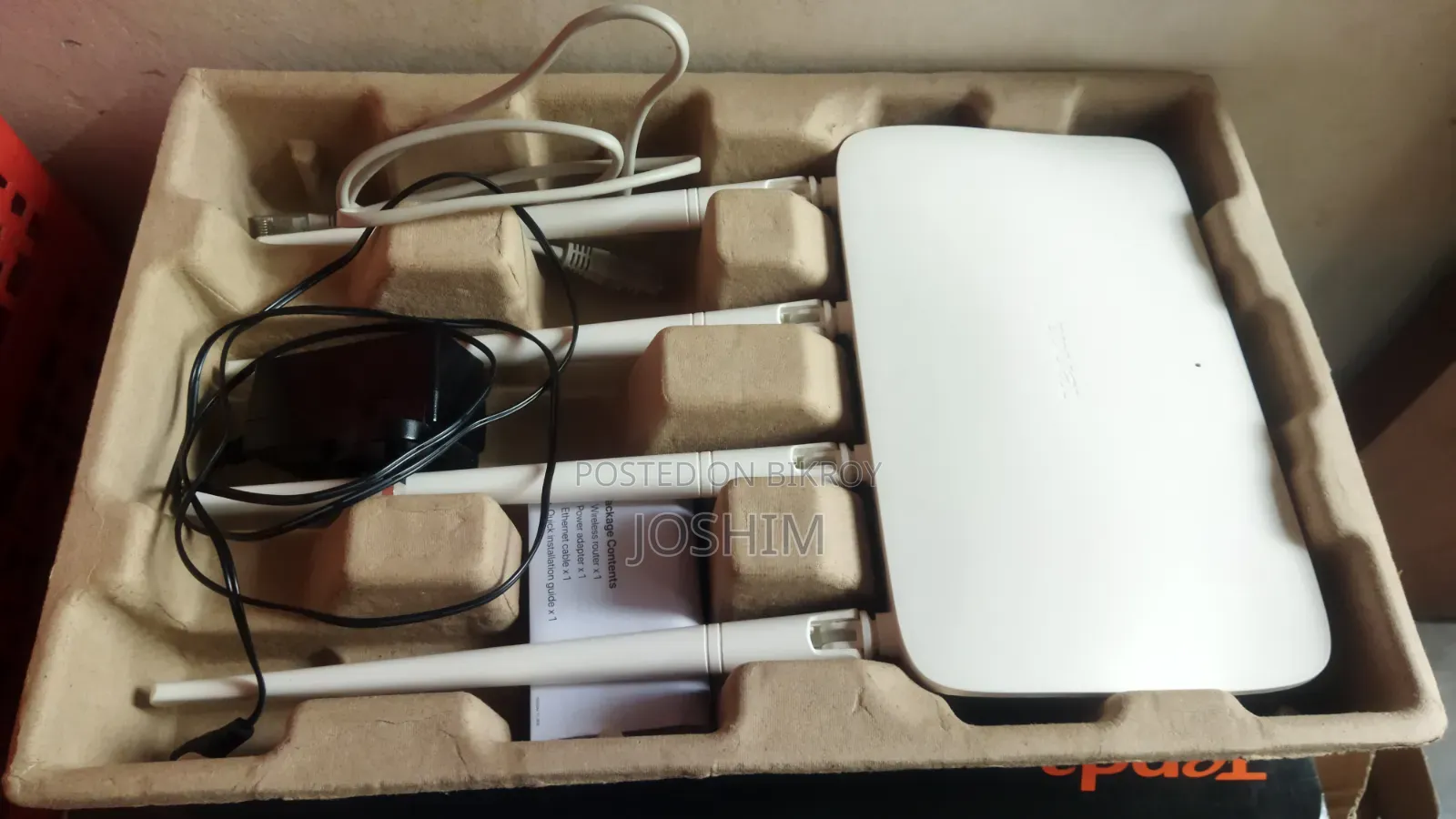 Tenda Router