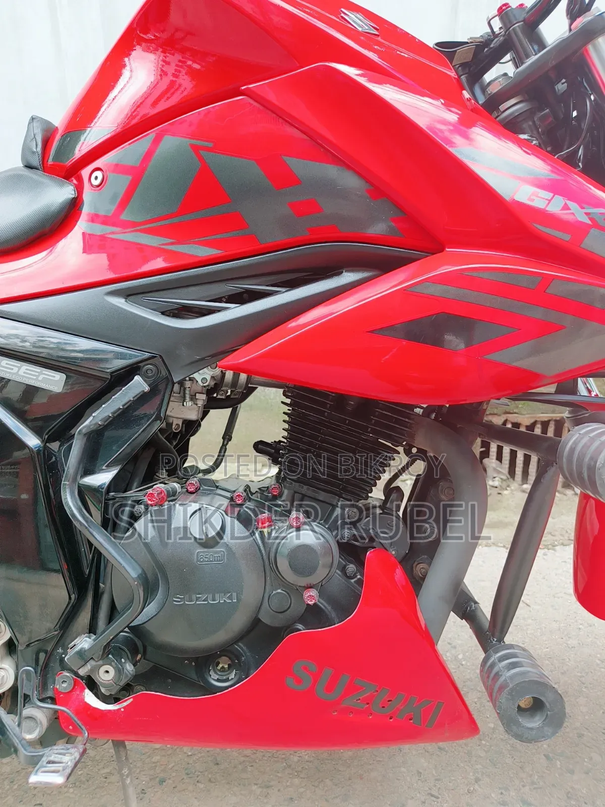 Suzuki Gixxer 2024 Red
