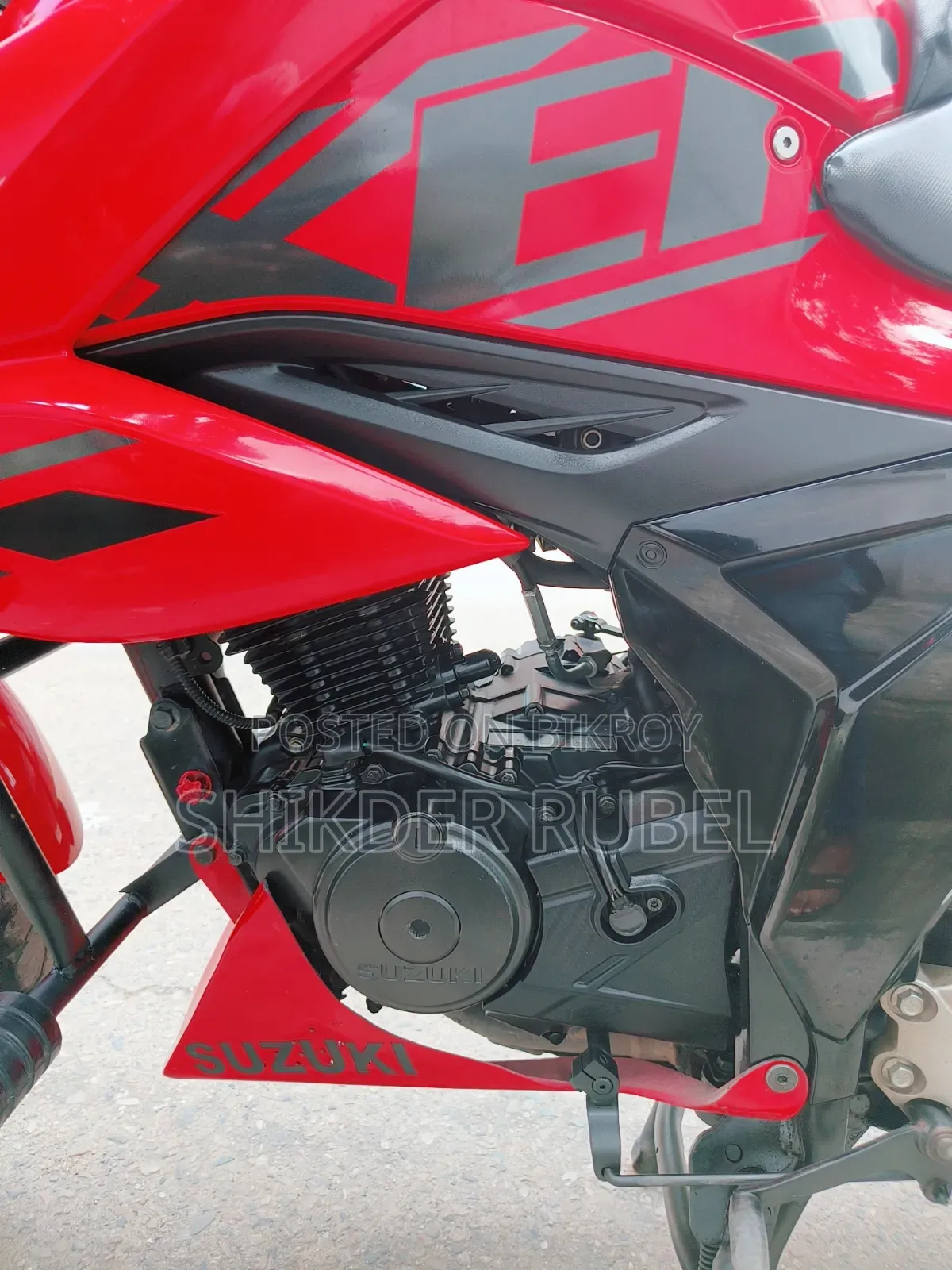 Suzuki Gixxer 2024 Red