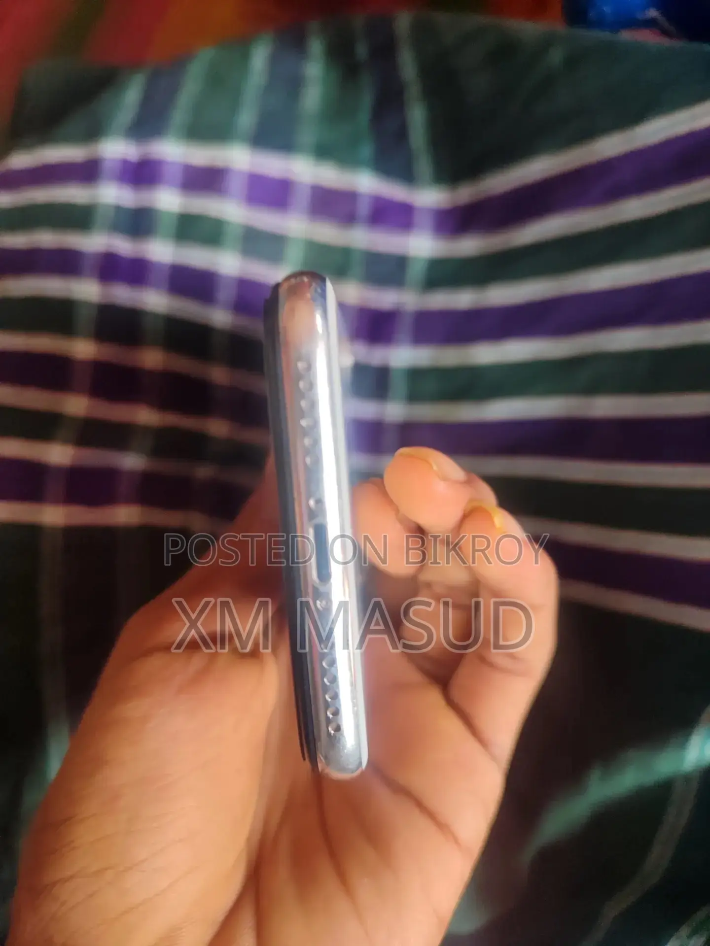অ্যাপল আইফোন এক্স ৬৪ জিবি হোয়াইট