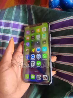 অ্যাপল আইফোন এক্স ৬৪ জিবি হোয়াইট