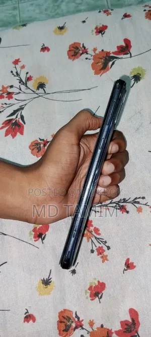 Walton Primo R8 64 GB Blue