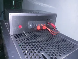 Brand New Amplifier 8-inch Box Playable Come and See
