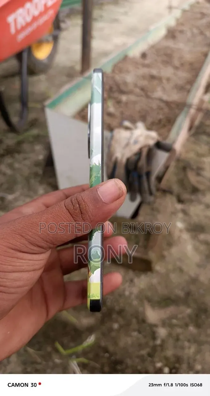 আইকিউওও জেড৯ ২৫৬ জিবি কালো