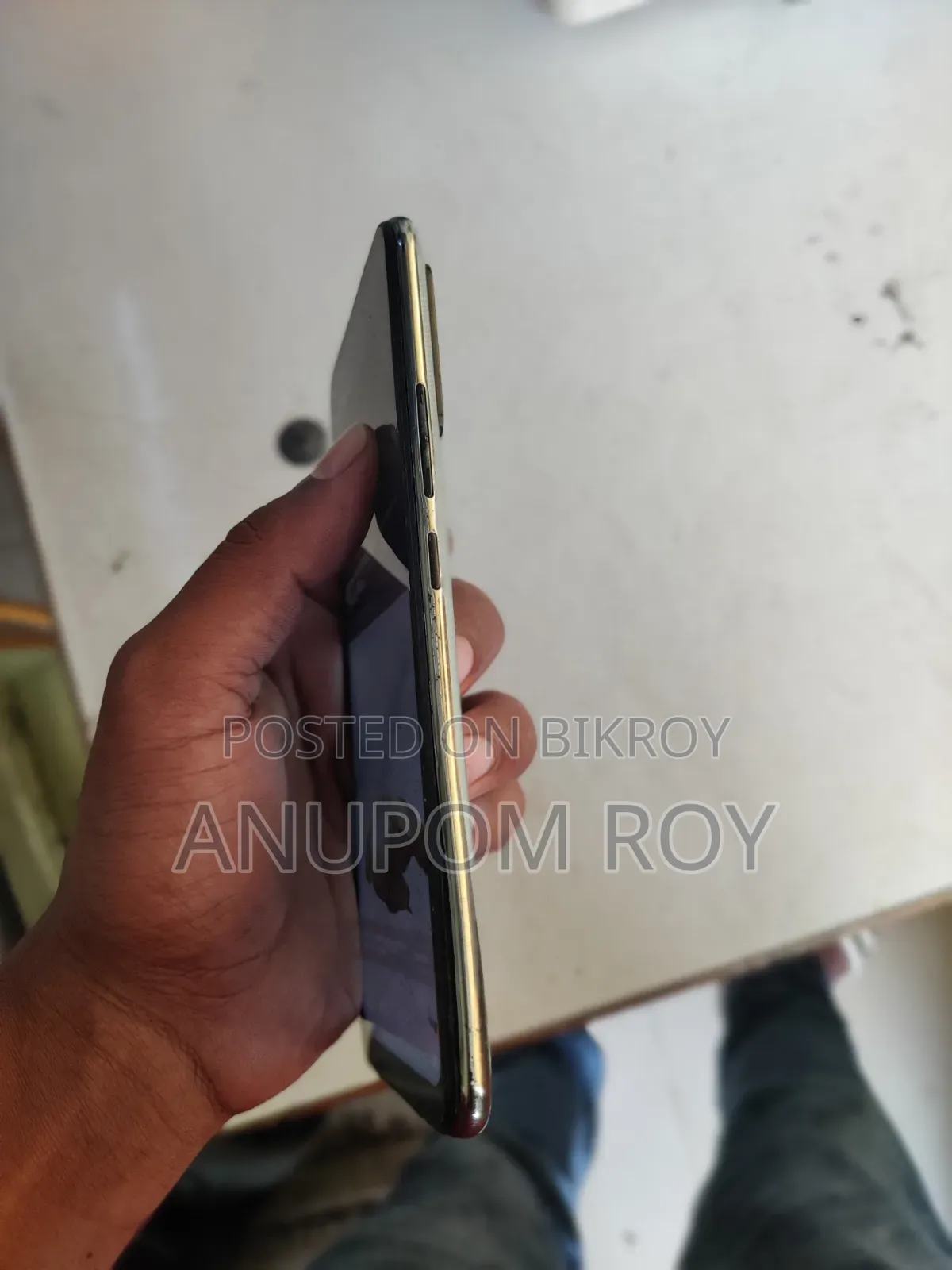 টেকনো ক্যামন ১৫ ৬৪ জিবি