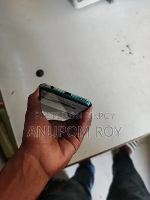 টেকনো ক্যামন ১৫ ৬৪ জিবি