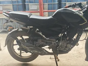 Bajaj Pulsar 135 LS 2012 Black
