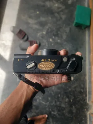 Yashica Mf-2 Camera Super Dx