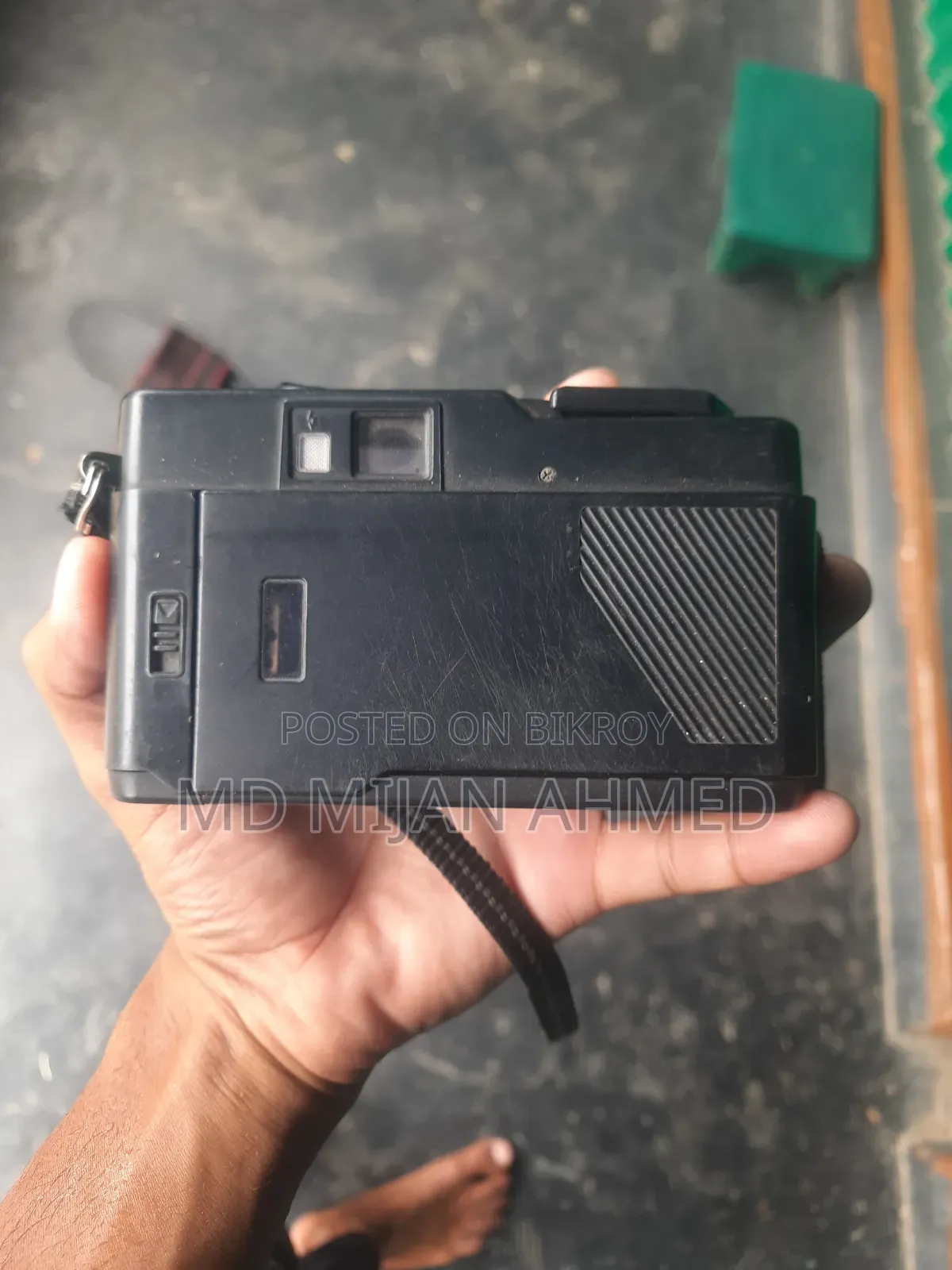 Yashica Mf-2 Camera Super Dx