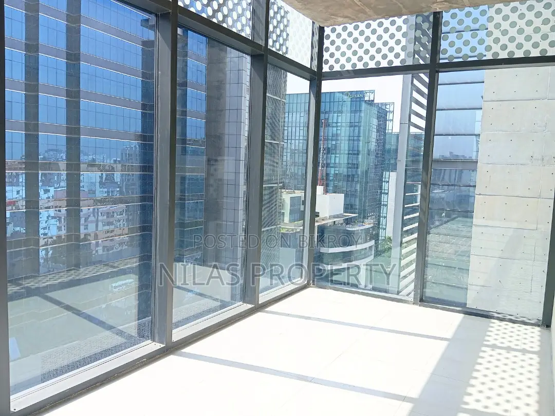 Modern Commercial Space 5000 SQFT for Rent in Gulshan