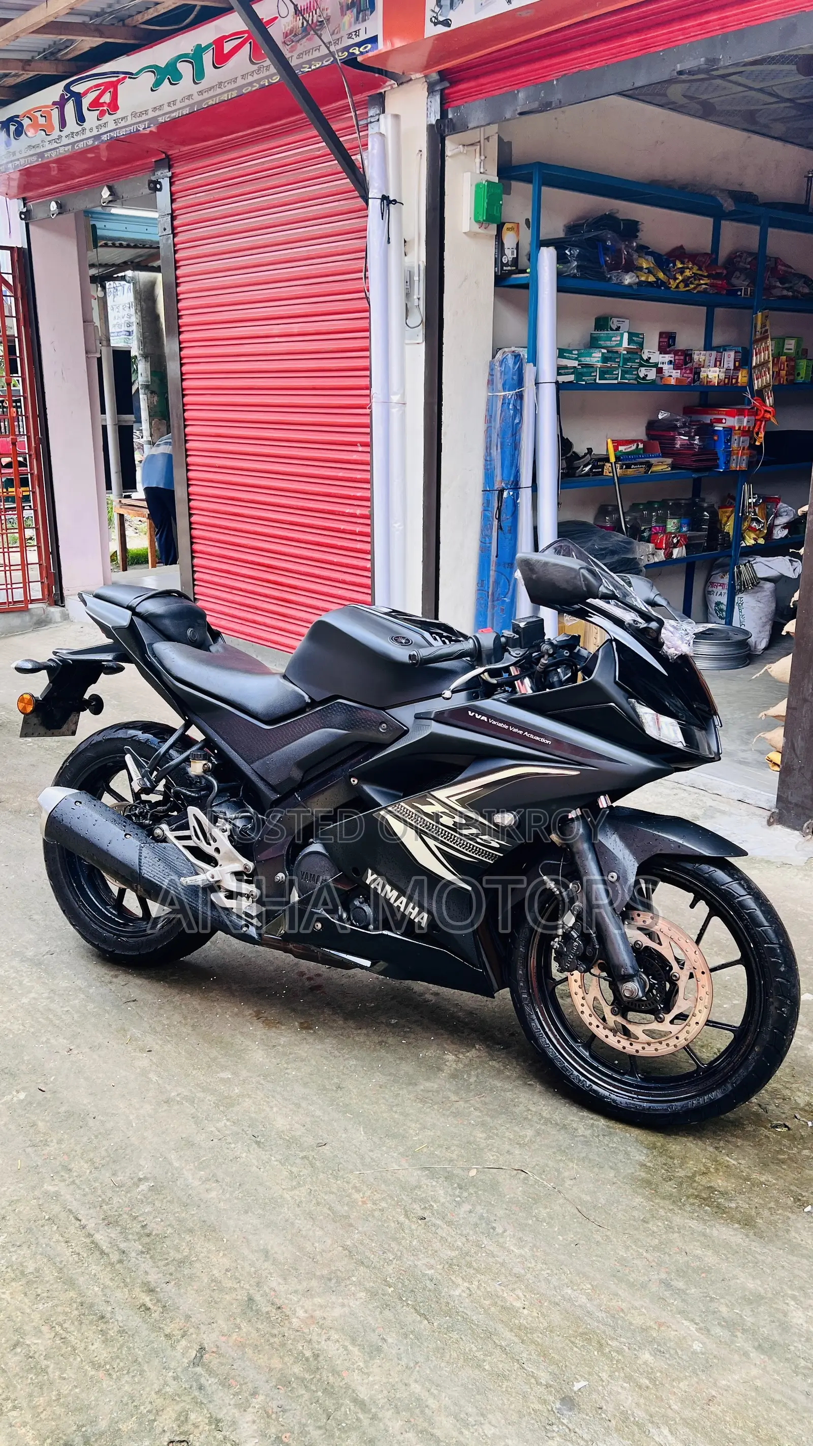 Yamaha R15 V3 2020 Black