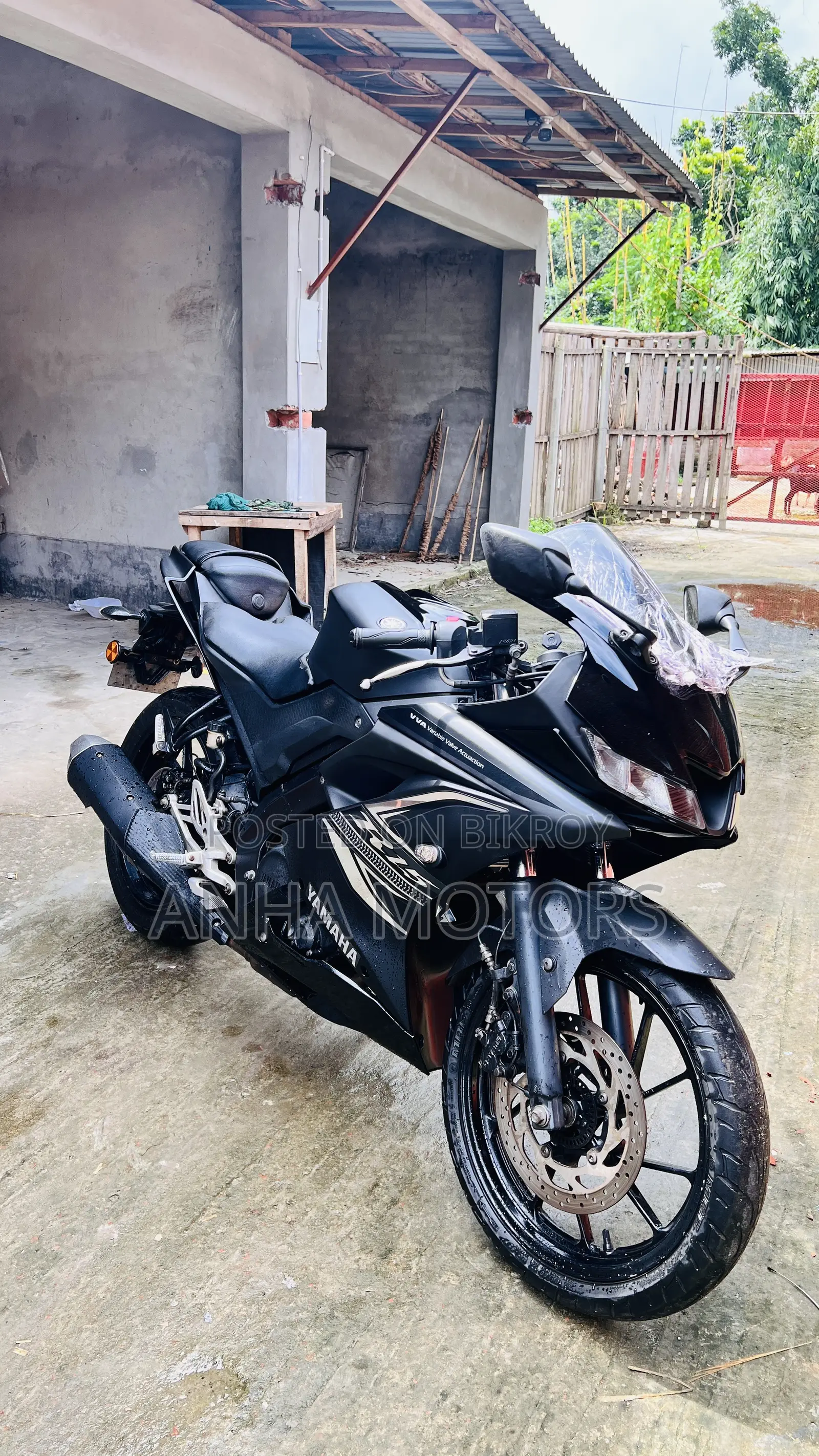 Yamaha R15 V3 2020 Black